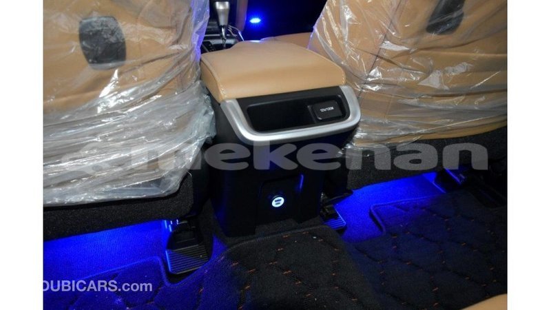 Big with watermark toyota fortuner aragatsotn import dubai 1913