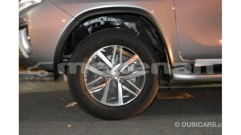 Big with watermark toyota fortuner aragatsotn import dubai 1913