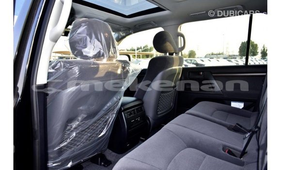 Buy Import Toyota Land Cruiser Black Car in Import - Dubai in Aragatsotn Buy Import Toyota Land Cruiser Black Car in Import - Dubai in Aragatsotn