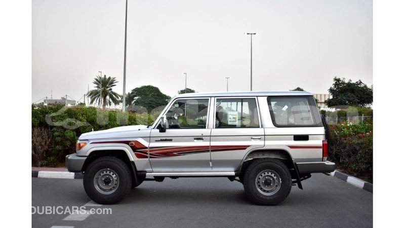 Big with watermark toyota land cruiser aragatsotn import dubai 1916