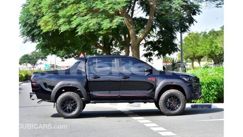 Big with watermark toyota hilux aragatsotn import dubai 1917