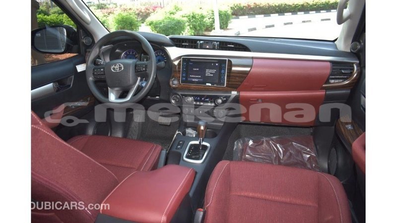 Big with watermark toyota hilux aragatsotn import dubai 1917