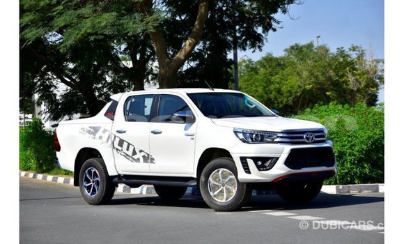 Buy Import Toyota Hilux White Car in Import - Dubai in Aragatsotn Buy Import Toyota Hilux White Car in Import - Dubai in Aragatsotn