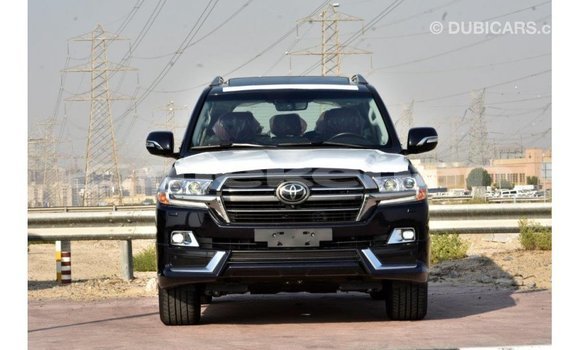 Buy Import Toyota Land Cruiser Black Car in Import - Dubai in Aragatsotn Buy Import Toyota Land Cruiser Black Car in Import - Dubai in Aragatsotn