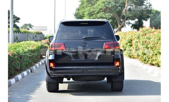 Buy Import Toyota Land Cruiser Black Car in Import - Dubai in Aragatsotn Buy Import Toyota Land Cruiser Black Car in Import - Dubai in Aragatsotn