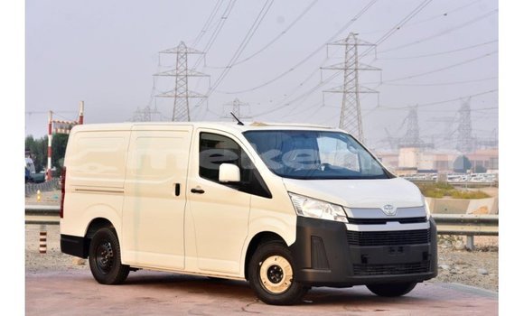Buy Import Toyota Hiace White Car in Import - Dubai in Aragatsotn Buy Import Toyota Hiace White Car in Import - Dubai in Aragatsotn