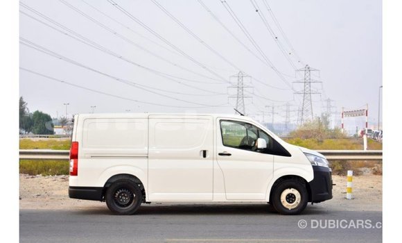 Buy Import Toyota Hiace White Car in Import - Dubai in Aragatsotn Buy Import Toyota Hiace White Car in Import - Dubai in Aragatsotn