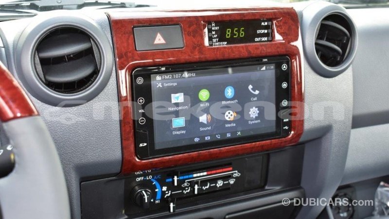 Big with watermark toyota land cruiser aragatsotn import dubai 1932