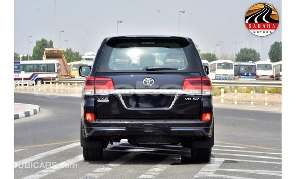 Buy Import Toyota Land Cruiser Black Car in Import - Dubai in Aragatsotn Buy Import Toyota Land Cruiser Black Car in Import - Dubai in Aragatsotn
