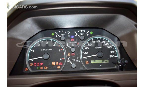 Buy Import Toyota Land Cruiser Beige Car in Import - Dubai in Aragatsotn Buy Import Toyota Land Cruiser Beige Car in Import - Dubai in Aragatsotn
