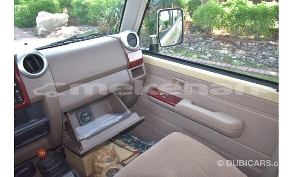 Buy Import Toyota Land Cruiser Beige Car in Import - Dubai in Aragatsotn Buy Import Toyota Land Cruiser Beige Car in Import - Dubai in Aragatsotn