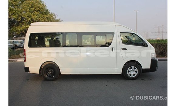 Buy Import Toyota Hiace White Car in Import - Dubai in Aragatsotn Buy Import Toyota Hiace White Car in Import - Dubai in Aragatsotn