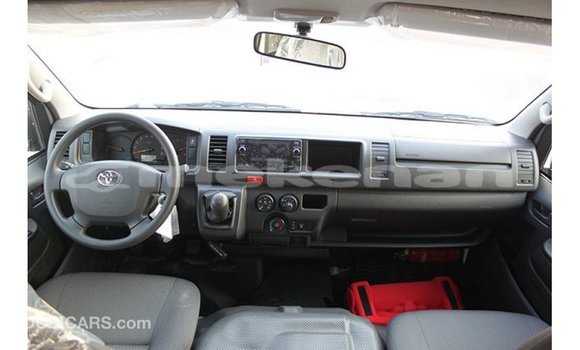 Buy Import Toyota Hiace White Car in Import - Dubai in Aragatsotn Buy Import Toyota Hiace White Car in Import - Dubai in Aragatsotn