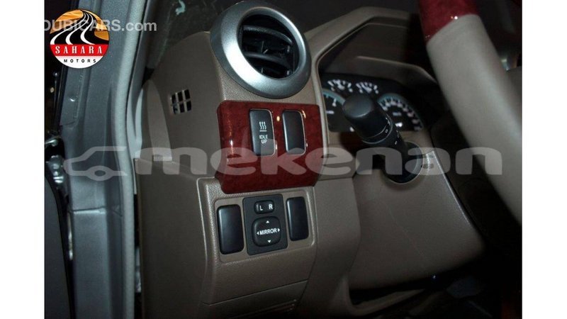 Big with watermark toyota land cruiser aragatsotn import dubai 1948