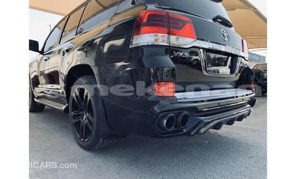 Buy Import Toyota Land Cruiser Black Car in Import - Dubai in Aragatsotn Buy Import Toyota Land Cruiser Black Car in Import - Dubai in Aragatsotn