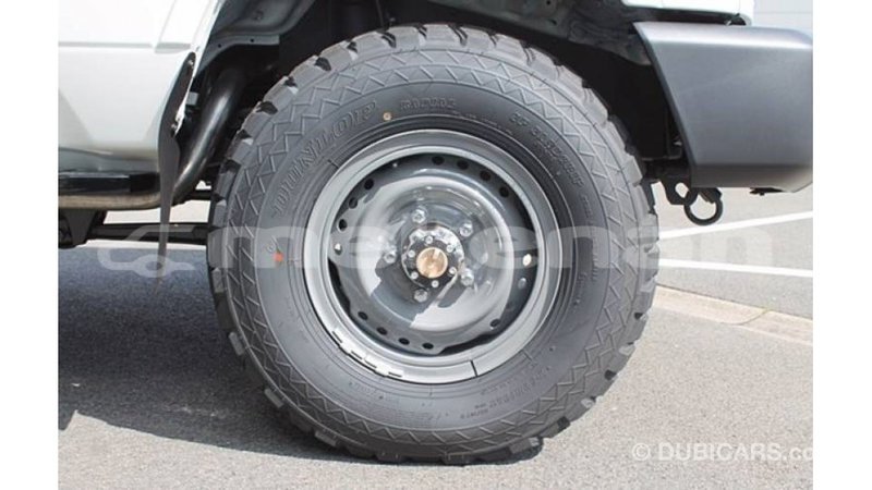 Big with watermark toyota land cruiser aragatsotn import dubai 1969