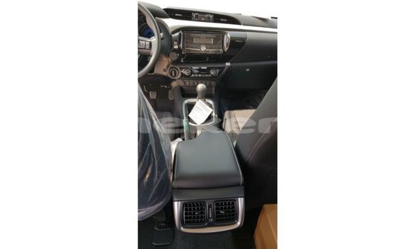 Buy Import Toyota Hilux Blue Car in Import - Dubai in Aragatsotn Buy Import Toyota Hilux Blue Car in Import - Dubai in Aragatsotn