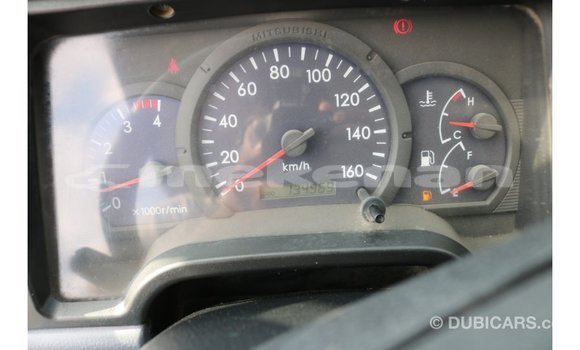 Buy Import Mitsubishi Carisma White Car in Import - Dubai in Aragatsotn