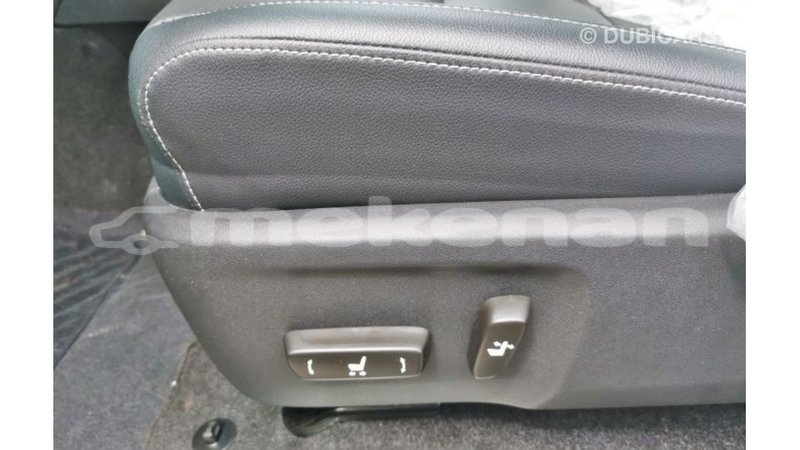 Big with watermark toyota hilux aragatsotn import dubai 1975