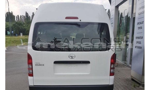Buy Import Toyota Hiace White Car in Import - Dubai in Aragatsotn Buy Import Toyota Hiace White Car in Import - Dubai in Aragatsotn