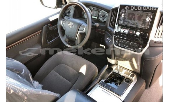 Buy Import Toyota Land Cruiser Black Car in Import - Dubai in Aragatsotn Buy Import Toyota Land Cruiser Black Car in Import - Dubai in Aragatsotn
