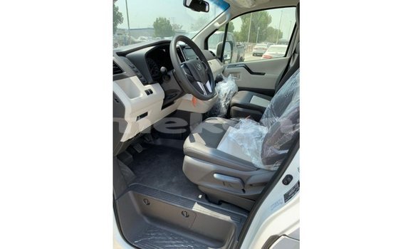 Buy Import Toyota Hiace White Car in Import - Dubai in Aragatsotn Buy Import Toyota Hiace White Car in Import - Dubai in Aragatsotn