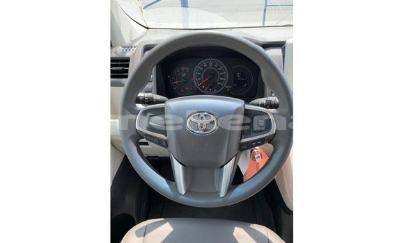 Buy Import Toyota Hiace White Car in Import - Dubai in Aragatsotn Buy Import Toyota Hiace White Car in Import - Dubai in Aragatsotn