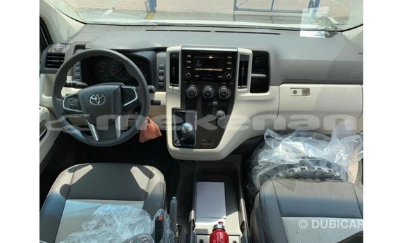 Buy Import Toyota Hiace White Car in Import - Dubai in Aragatsotn Buy Import Toyota Hiace White Car in Import - Dubai in Aragatsotn
