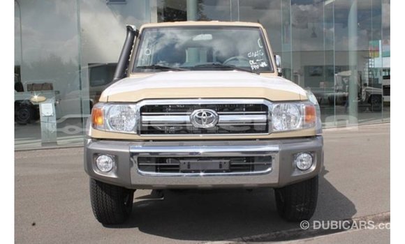 Buy Import Toyota Land Cruiser Beige Car in Import - Dubai in Aragatsotn Buy Import Toyota Land Cruiser Beige Car in Import - Dubai in Aragatsotn