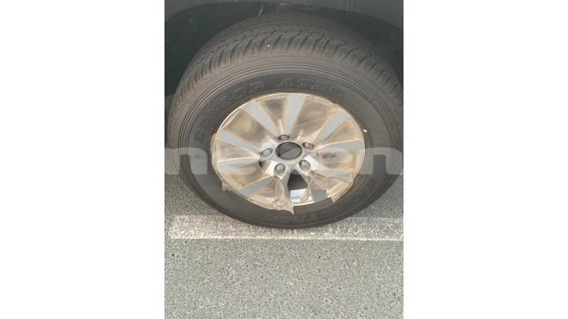 Big with watermark toyota land cruiser aragatsotn import dubai 1989