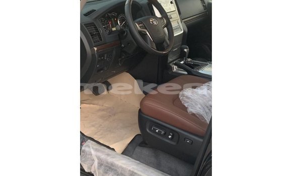 Buy Import Toyota Land Cruiser Black Car in Import - Dubai in Aragatsotn Buy Import Toyota Land Cruiser Black Car in Import - Dubai in Aragatsotn