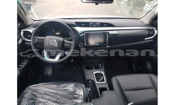 Buy Import Toyota Hilux Brown Car in Import - Dubai in Aragatsotn Buy Import Toyota Hilux Brown Car in Import - Dubai in Aragatsotn