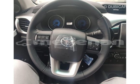 Buy Import Toyota Hilux Brown Car in Import - Dubai in Aragatsotn Buy Import Toyota Hilux Brown Car in Import - Dubai in Aragatsotn