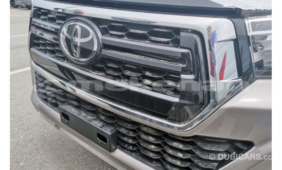 Buy Import Toyota Hilux Brown Car in Import - Dubai in Aragatsotn Buy Import Toyota Hilux Brown Car in Import - Dubai in Aragatsotn