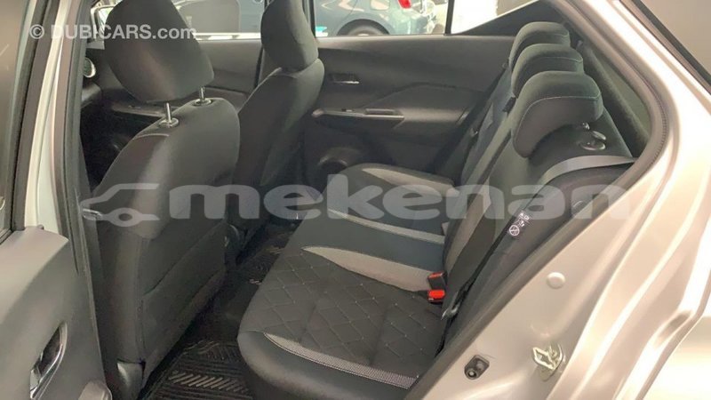 Big with watermark nissan 350z aragatsotn import dubai 1999