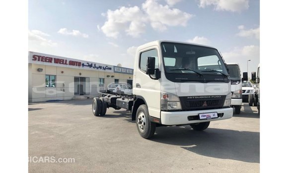 Buy Import Mitsubishi Carisma White Car in Import - Dubai in Aragatsotn Buy Import Mitsubishi Carisma White Car in Import - Dubai in Aragatsotn
