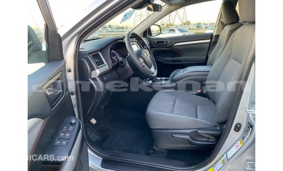Buy Import Toyota Highlander Other Car in Import - Dubai in Aragatsotn Buy Import Toyota Highlander Other Car in Import - Dubai in Aragatsotn