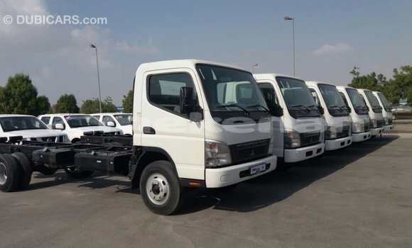 Buy Import Mitsubishi Carisma White Car in Import - Dubai in Aragatsotn Buy Import Mitsubishi Carisma White Car in Import - Dubai in Aragatsotn