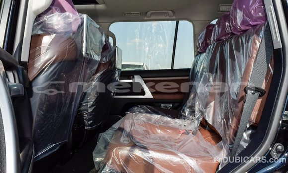Buy Import Toyota Land Cruiser Black Car in Import - Dubai in Aragatsotn Buy Import Toyota Land Cruiser Black Car in Import - Dubai in Aragatsotn