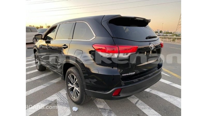 Big with watermark toyota highlander aragatsotn import dubai 2038