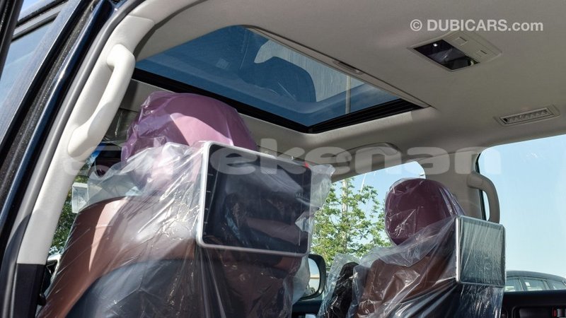 Big with watermark toyota land cruiser aragatsotn import dubai 2040