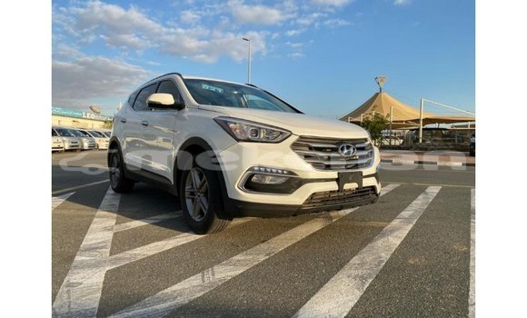 Buy Import Hyundai Santa Fe White Car in Import - Dubai in Aragatsotn Buy Import Hyundai Santa Fe White Car in Import - Dubai in Aragatsotn