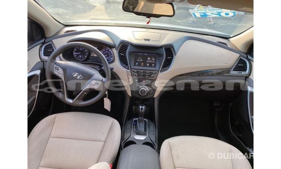 Buy Import Hyundai Santa Fe White Car in Import - Dubai in Aragatsotn Buy Import Hyundai Santa Fe White Car in Import - Dubai in Aragatsotn