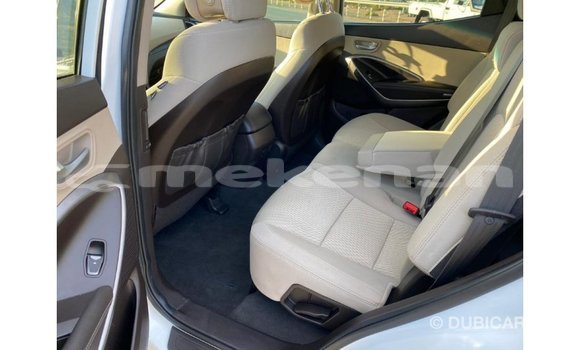 Buy Import Hyundai Santa Fe White Car in Import - Dubai in Aragatsotn Buy Import Hyundai Santa Fe White Car in Import - Dubai in Aragatsotn