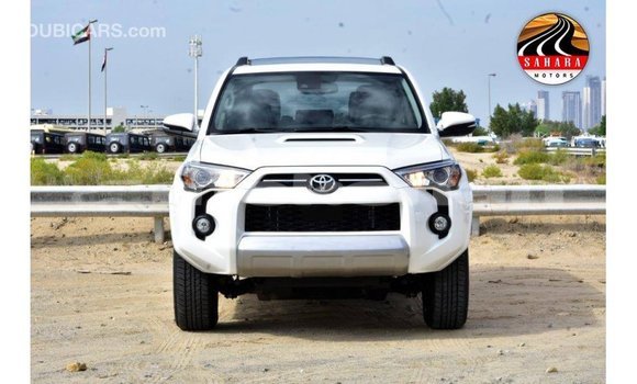 Buy Import Toyota 4Runner White Car in Import - Dubai in Aragatsotn Buy Import Toyota 4Runner White Car in Import - Dubai in Aragatsotn