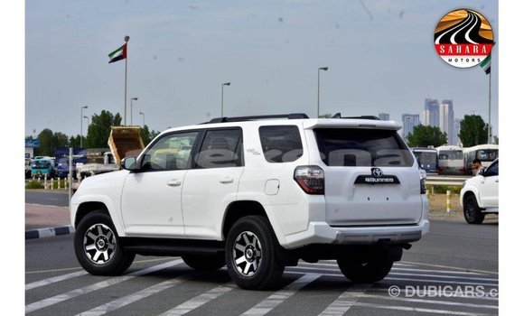 Buy Import Toyota 4Runner White Car in Import - Dubai in Aragatsotn Buy Import Toyota 4Runner White Car in Import - Dubai in Aragatsotn