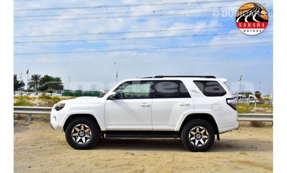Buy Import Toyota 4Runner White Car in Import - Dubai in Aragatsotn Buy Import Toyota 4Runner White Car in Import - Dubai in Aragatsotn