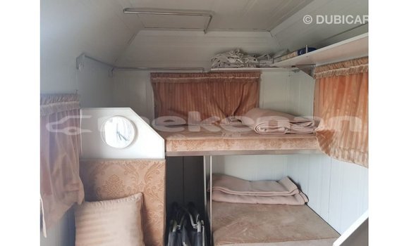 Buy Import Kia Carens White Car in Import - Dubai in Aragatsotn Buy Import Kia Carens White Car in Import - Dubai in Aragatsotn