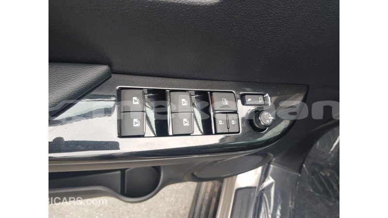 Big with watermark toyota hilux aragatsotn import dubai 2070