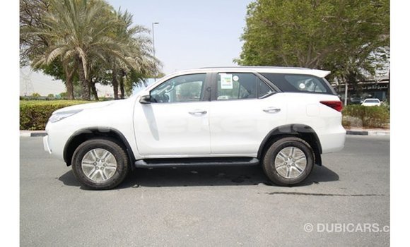 Buy Import Toyota Fortuner White Car in Import - Dubai in Aragatsotn Buy Import Toyota Fortuner White Car in Import - Dubai in Aragatsotn